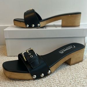 brand new, never worn, l'intervalle black leather clogs/sandals